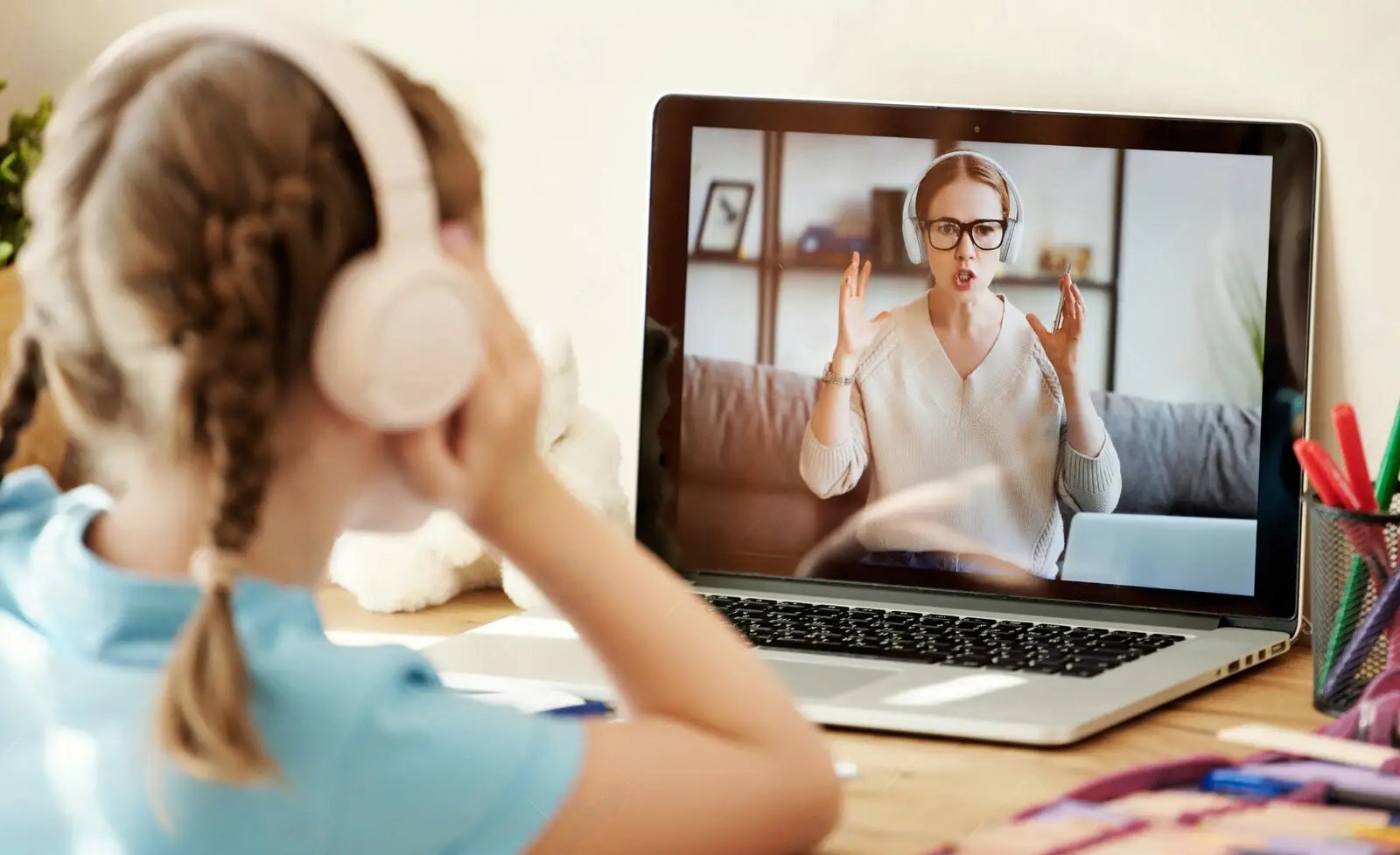 Tutor and student over video call